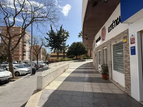 Local comercial en calle Palo Mayor