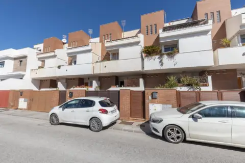 Casa – Churriana de La Vega