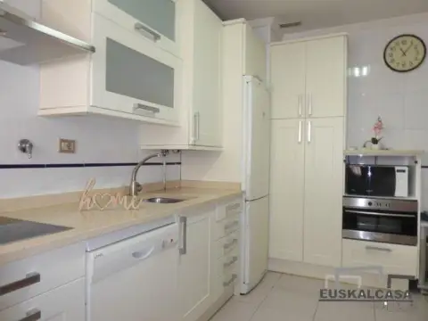 Piso en Rekalde