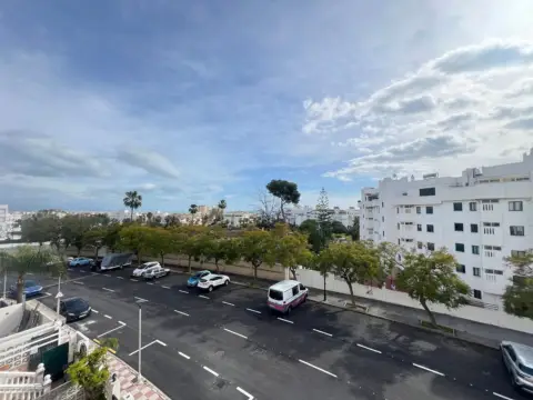 Chalet en calle de Corelli