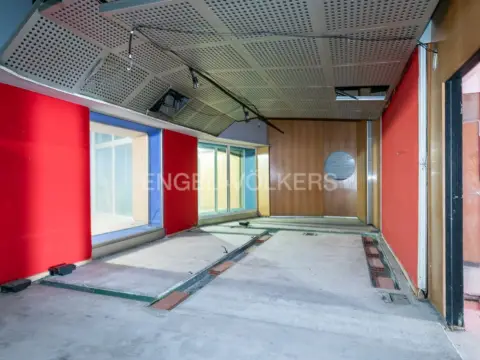 Local comercial en Carrer de Gomis