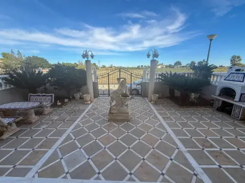 Casa en calle Palmeral Rafal