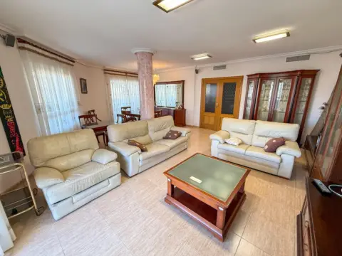 Piso en Camino de la Serrana