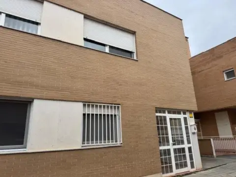 Casa adosada en Bosque Valorio