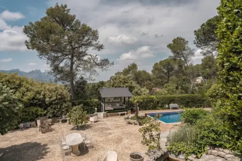 Chalet en Rodalies Vacarisses Torreblanca