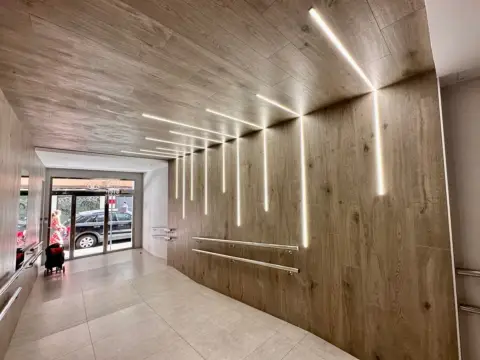 Piso en calle Ruiseñor, 8