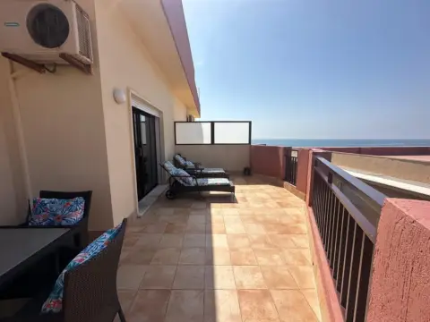 Piso en Paseo Marítimo Rey de España, 26