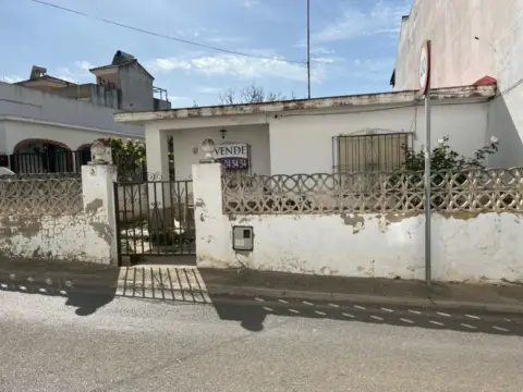 Terreno en calle Cetina