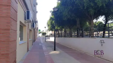 Local comercial en calle Milongas, 10