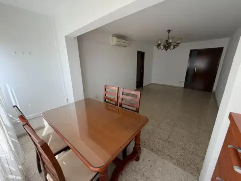 Piso en Avenida Duque de Arcos