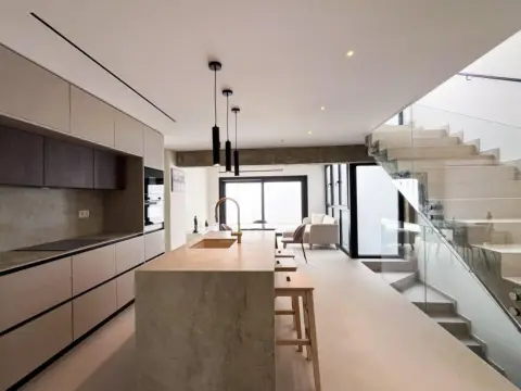 Casa en calle Hermanos Oliver