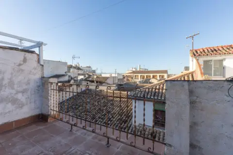 Casa en calle del Conde de las Infantas