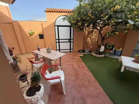 Casa en Camposoto - Gallineras