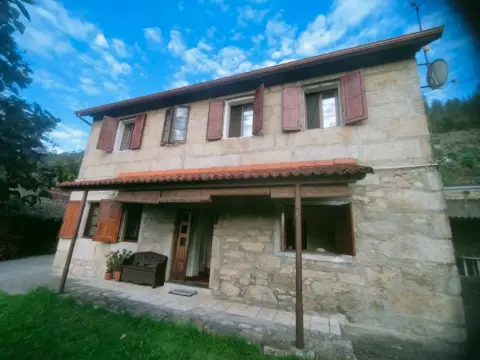 Chalet en Carretera Saxamonde 52