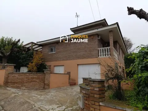 Chalet en Passeig de les Moreres