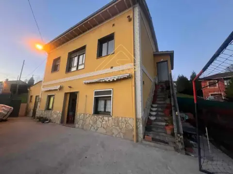 Casa en calle Pumarabule