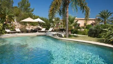 Chalet en Santa Eulalia
