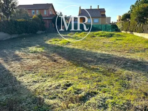 Terreno en calle de la Medina