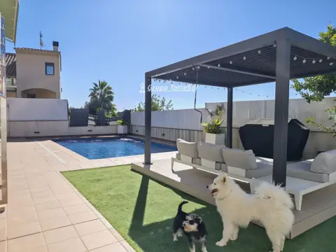Chalet en Carrer de la Sanera