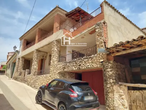Casa en calle del Clavel