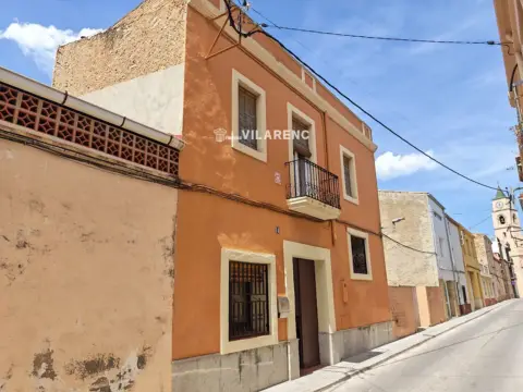 Casa adosada en Llorenç del Penedès