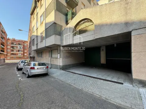 Garaje en calle de Carteros