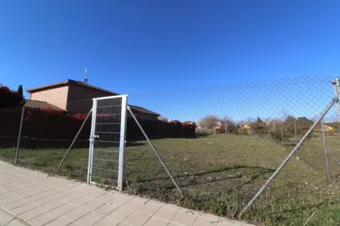 Terreno en Albolleque