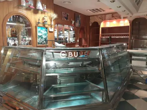 Local comercial en Teatinos-Cortijo Alto