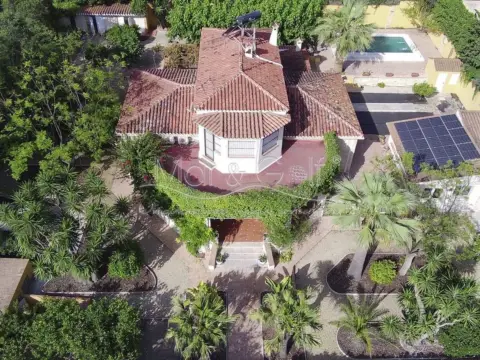 Chalet en Vistahermosa