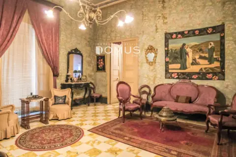 Casa en Carrer de Ganganell