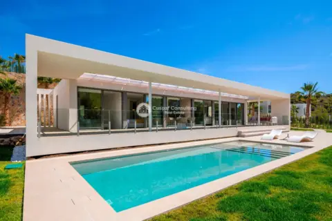 Chalet en calle Dehesa de Campoamor
