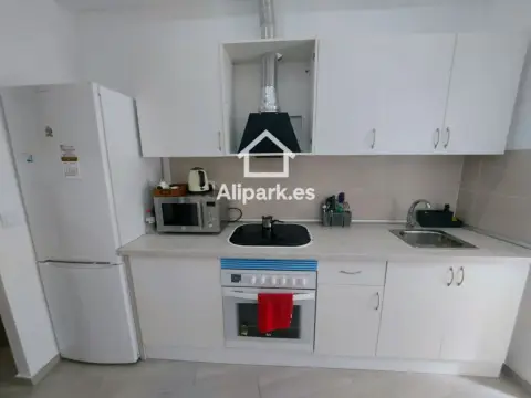 Piso en Carolinas Bajas