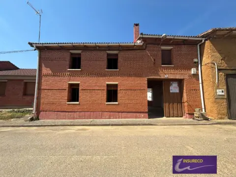 Casa en Valduvieco