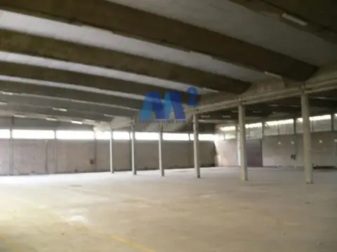 Nave industrial en Estación