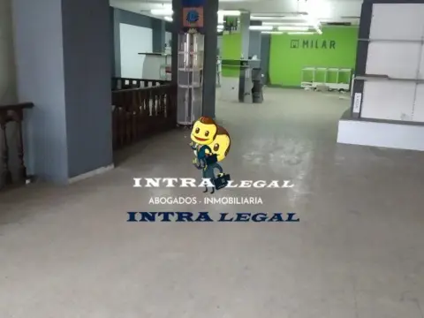 Local comercial en Avenida de Portugal