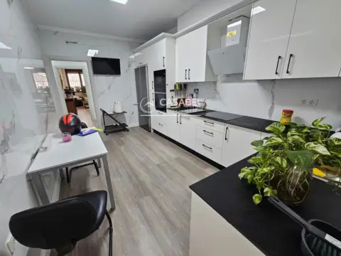 Casa adosada en Poniente-Norte-Miralbaida-Parque Azahara