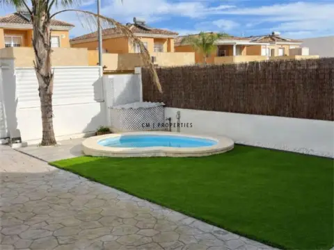 Casa en La Pobla de Vallbona