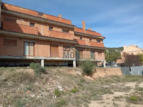 Edificio en Partida Cotes Altes