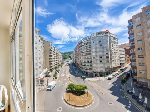 Piso – Vigo, O Alto do Seixo, Curros