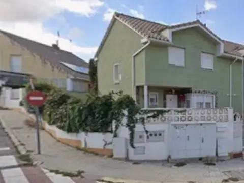 Chalet en calle de Río Guadiana