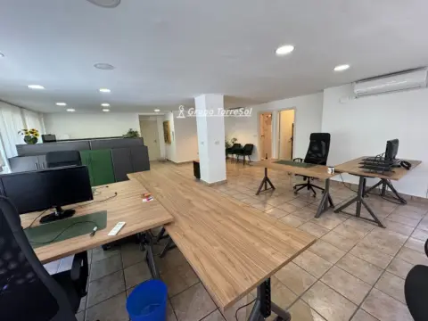 Local comercial en calle Fra Pere Balaguer