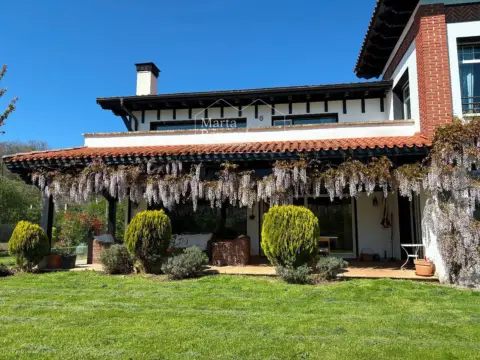 Chalet en Z.R.- Miñano Menor