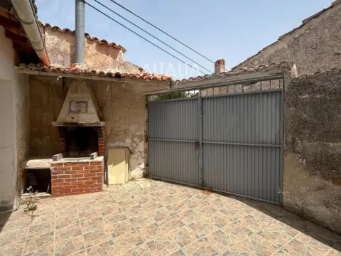 Casa en Castejón