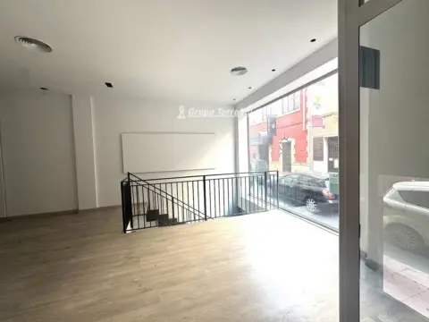 Local comercial en calle de Daoiz