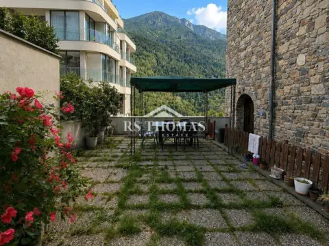 2-bedroom flat for sale in Encamp · 48 of 60