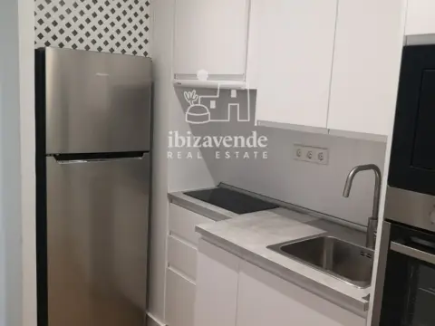 Piso en Botafoc - Talamanca