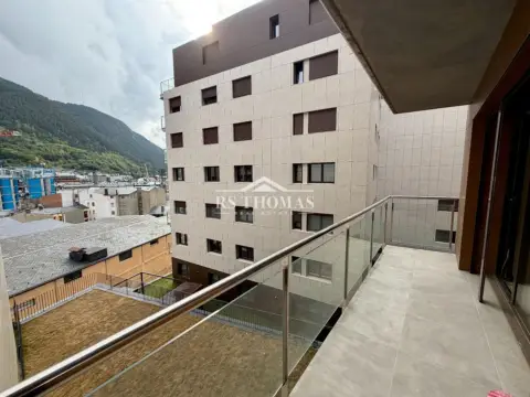 3-bedroom flat for sale in Encamp · 56 of 60