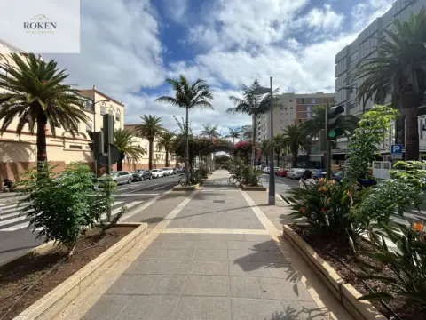 Piso en calle Calderón de La Barca