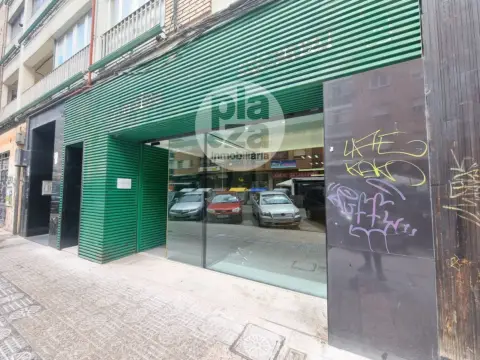 Local comercial en calle Alejandro Yagüe