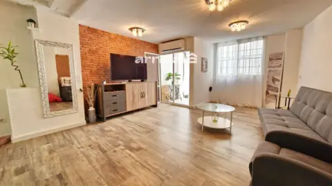 Casa en Montcada - Moncada